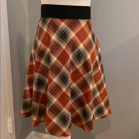 Karen Kane Dresses & Skirts - Karen Kane Tartan Skirt SZ XS